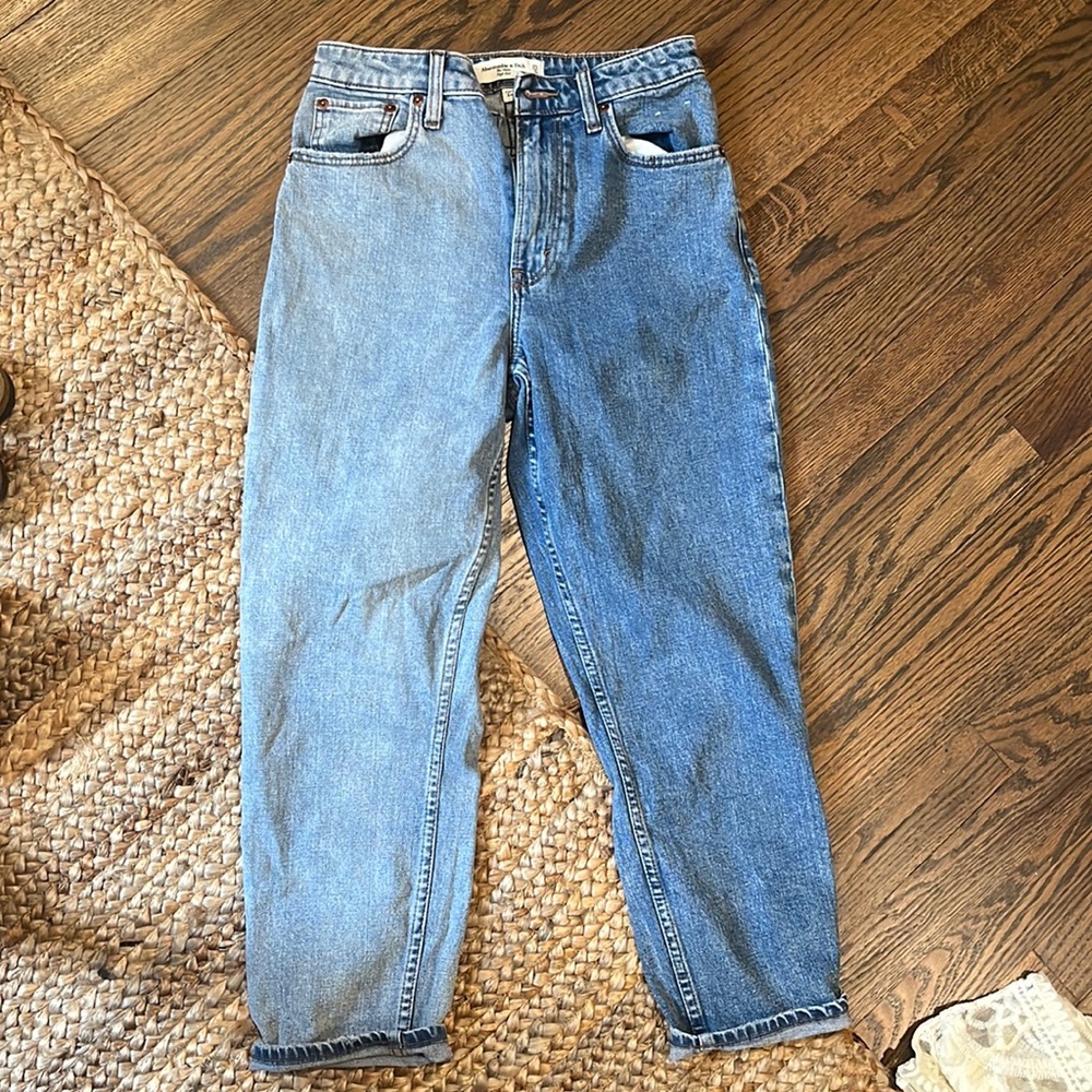 Abercrombie and fitch curve love mom high rise jeans